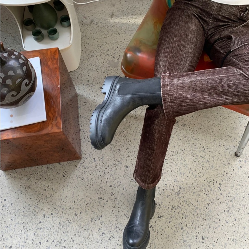 Maguire shearling-lined pebble black leather platform chelsea boots.
